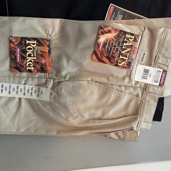 Dickies Pleated Work Pants with Cell Phone Pocket - Picture 2 of 11